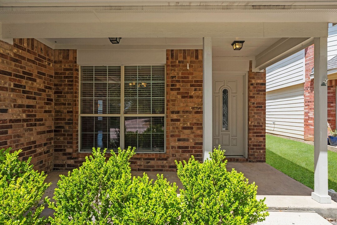 21519 Karpathos Ln in Spring, TX - Building Photo