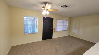 131 Ave B NE in Winter Haven, FL - Building Photo - Building Photo