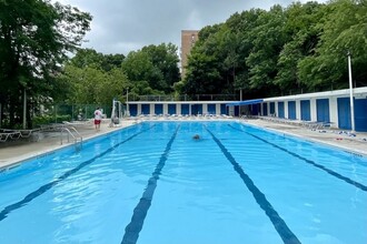 Manor Towers in Bronx, NY - Building Photo - Building Photo