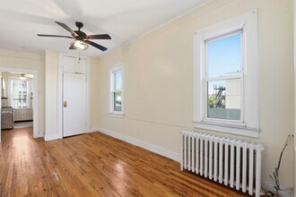532 Adams St in Hoboken, NJ - Building Photo - Building Photo