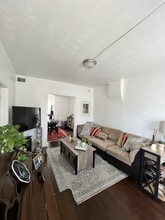 2557 Grove St in Denver, CO - Foto de edificio - Building Photo