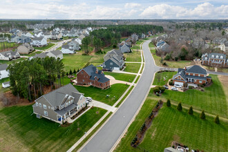 Meadowville Landing in Chester, VA - Building Photo - Building Photo