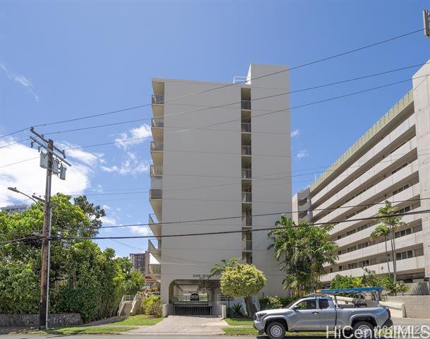 1620 Ke’eaumoku St in Honolulu, HI - Building Photo