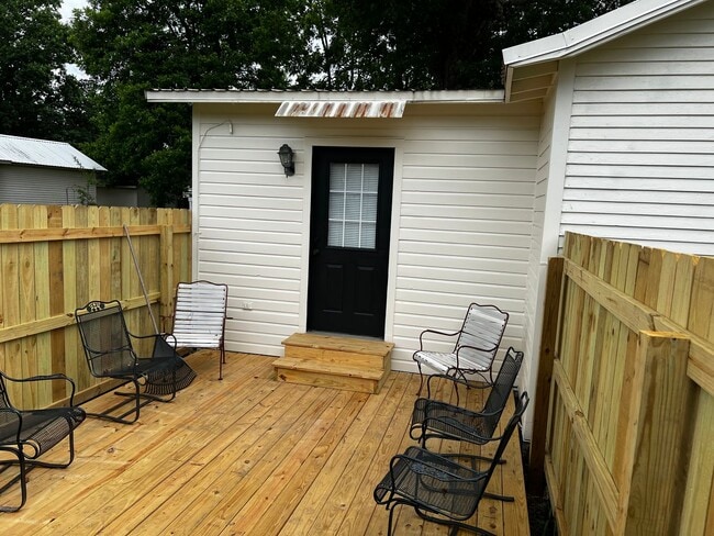 301 St Julien Ave in Lafayette, LA - Building Photo - Building Photo