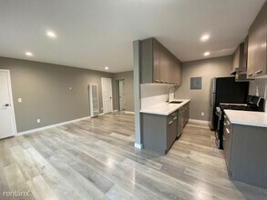 254 Normandie Ave in Los Angeles, CA - Building Photo - Building Photo