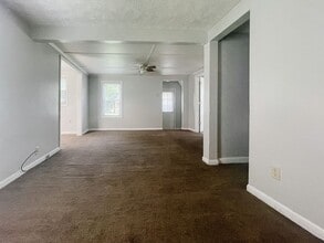 2010 S Rosemont Ave in Muncie, IN - Building Photo - Building Photo