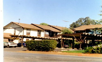 3371 La Canada Dr Apartments