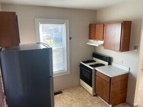 1007 Myron Ct in Ann Arbor, MI - Building Photo - Building Photo