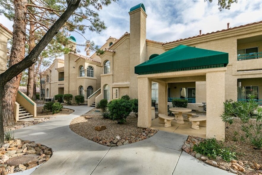2251 Wigwam Pkwy, Unit 926 in Henderson, NV - Building Photo