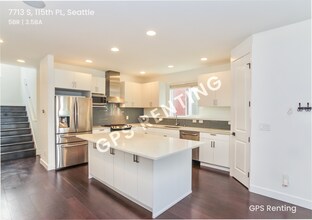 7713 S 115th Pl in Seattle, WA - Building Photo - Building Photo