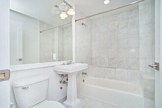 114 Ridge St in New York, NY - Building Photo - Building Photo