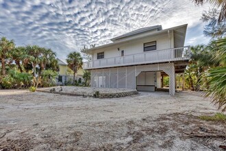 51 Palm Dr in Placida, FL - Building Photo - Building Photo