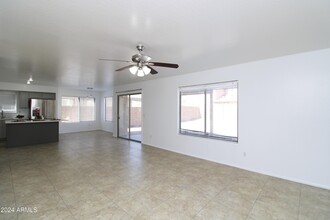 5412 W Atlantis Ave in Phoenix, AZ - Building Photo - Building Photo