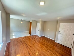 345 Hudson St, Unit Apartment #3 in Hackensack, NJ - Building Photo - Building Photo