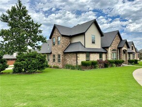 5732 Dancing Rabbit Dr in Springdale, AR - Building Photo - Building Photo