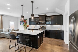 27903 Western Crk Ct in Katy, TX - Building Photo - Building Photo