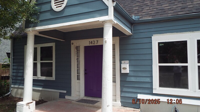 1427 Schley Ave in San Antonio, TX - Building Photo