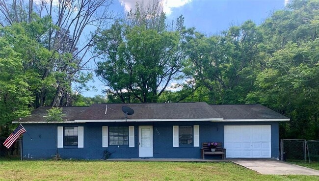 property at 3482 SE 137th St