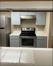 2824 S Bartell Dr in Houston, TX - Building Photo - Building Photo