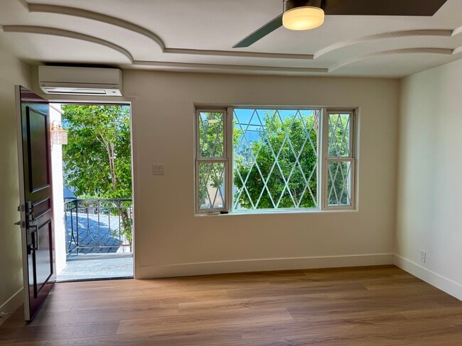 3918 Woolwine Dr in Los Angeles, CA - Building Photo - Building Photo