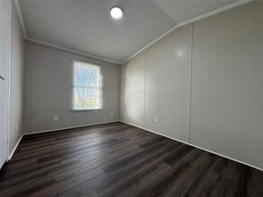 1204 Traders Rd in Greenville, TX - Building Photo - Building Photo