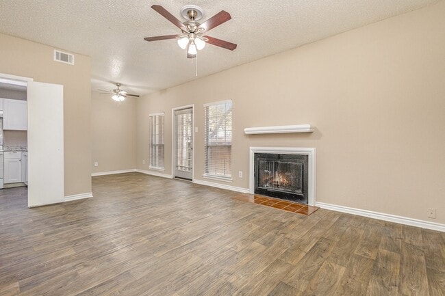 property at 3643 W Northgate Dr