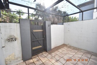 1225 McMullen Booth Rd in Clearwater, FL - Building Photo - Building Photo