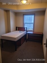 251-251 Lester St in Waterloo, ON - Building Photo - Building Photo