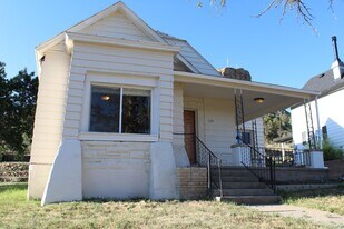 529 W Topeka Ave in Trinidad, CO - Building Photo