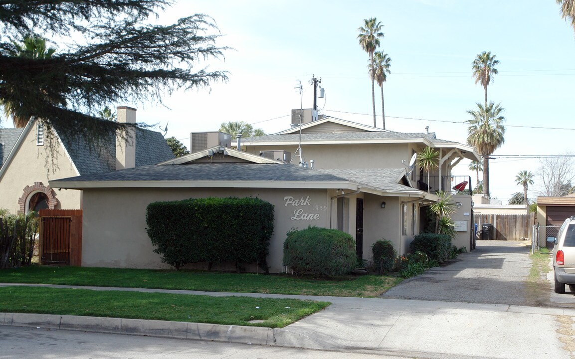 1950 N Sierra Way in San Bernardino, CA - Foto de edificio