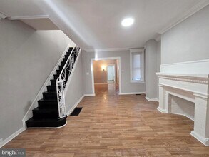 5825 Ashland Ave in Philadelphia, PA - Building Photo - Building Photo