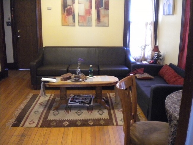 522 N Division St, Unit #1