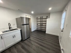 40585 Sanalamar Dr in Hemet, CA - Foto de edificio - Building Photo