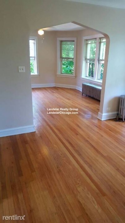 5030 N Springfield Ave in Chicago, IL - Building Photo