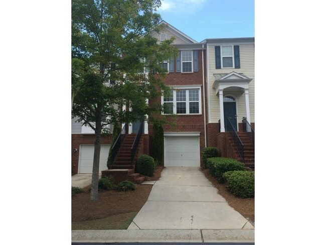 property at 1332 Thornborough Dr