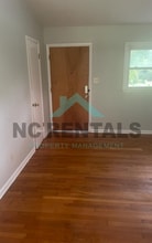 4004 Gentry St in Greensboro, NC - Building Photo - Building Photo