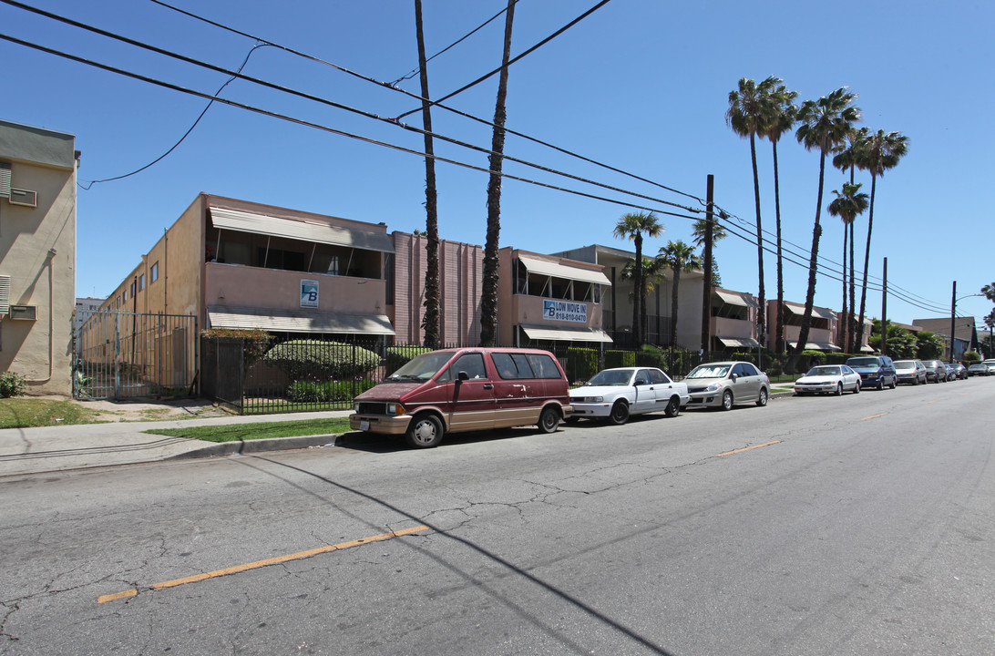 Willis Avenue Apartments in Panorama City, CA - Building Photo