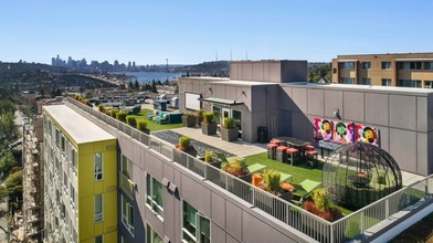 Lightbox in Seattle, WA - Foto de edificio - Building Photo