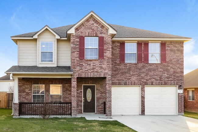 property at 2125 Warwick Pl
