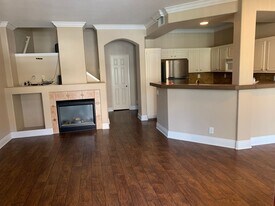 7886 E Menton Ave in Anaheim, CA - Building Photo