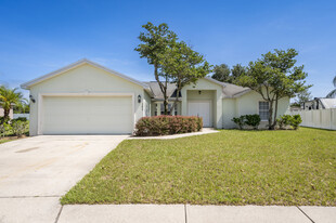 3298 Winchester Estates Cir in Lakeland, FL - Foto de edificio - Building Photo