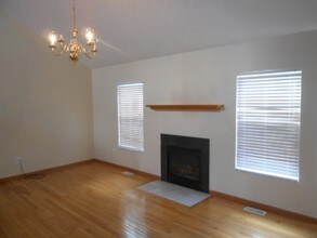 3939 Eastrise Dr in Groveport, OH - Building Photo - Building Photo