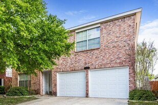 1112 Beechwood Dr in Denton, TX - Building Photo