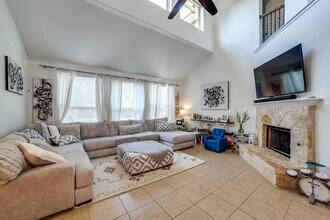 6251 Cecilyann in San Antonio, TX - Building Photo - Building Photo