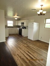 407 NW Compass Dr in Lawton, OK - Building Photo - Building Photo