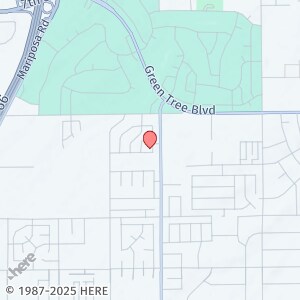 13560 La Villa Dr in Victorville, CA - Building Photo