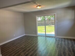 3442 Bacon St in Houston, TX - Building Photo - Building Photo