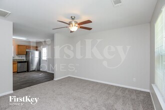 8723 Sharonbrook Dr in Charlotte, NC - Building Photo - Building Photo