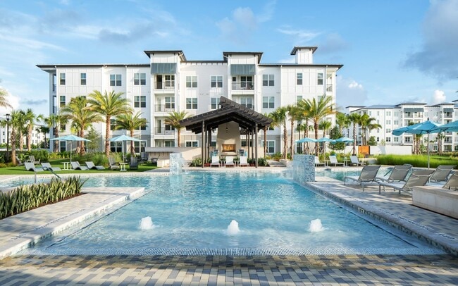 Bainbridge at Westshore Marina in Tampa, FL - Foto de edificio - Building Photo