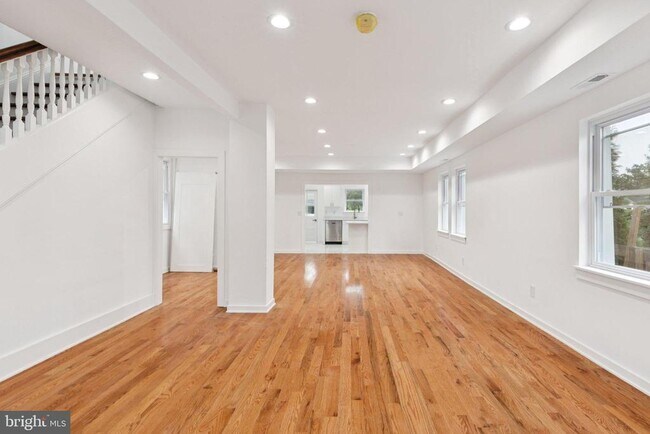 65 Limekiln Pike in Glenside, PA - Building Photo - Building Photo